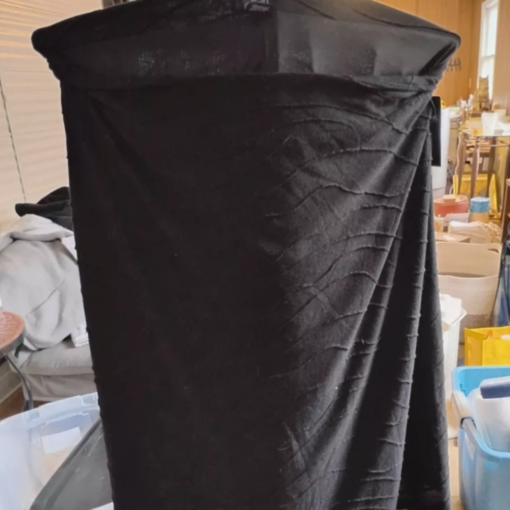 Elegant Black Women's Skirt